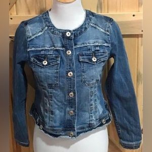 Jean Jacket Petite Small  Extremely Stylish!